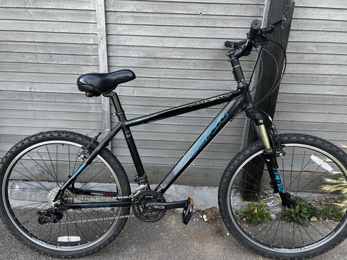 Carrera vulcan mountain bike - carrera,