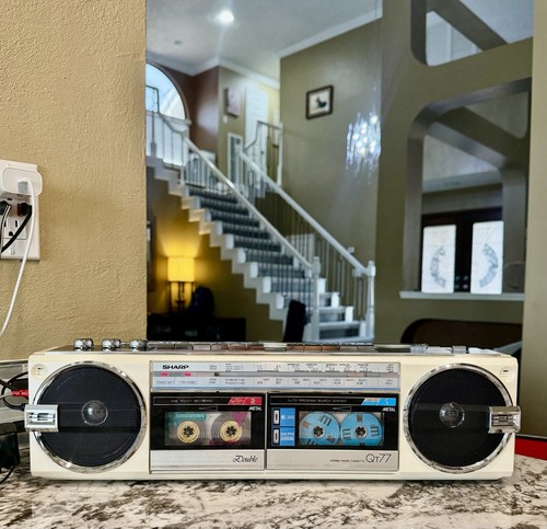 Sharp 77w vintage am - sharp, qt-77w.
