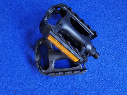 Retro cycle platform reflector - retro,