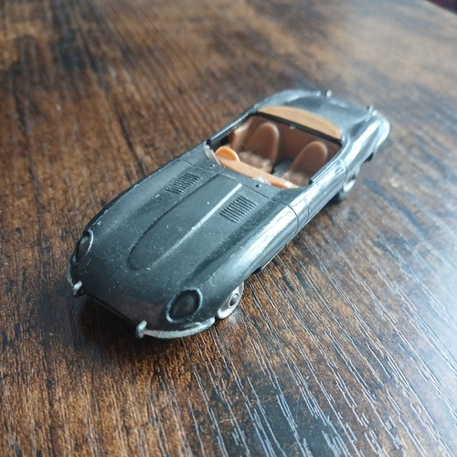 Corgi toys 307 jaguar - #307,