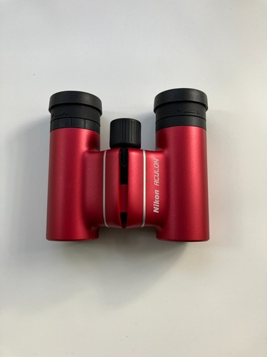 Nikon aculon t02 8x21 red - aculon,