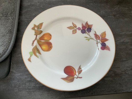 Royal worcester evesham gold - royal,
