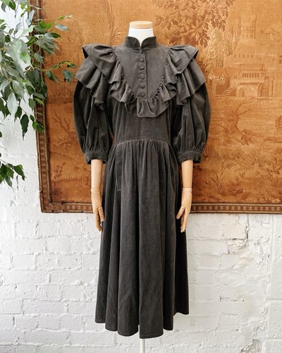 Vintage 1980s droopy browns - droopy, &