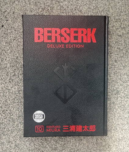 Berserk deluxe edition vol - deluxe, 10