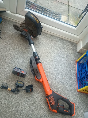Black decker stc1820p 18v - black+decker,