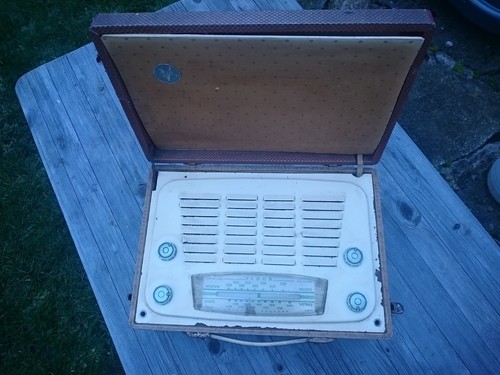 Vintage vidor cn426 portable - cn426,