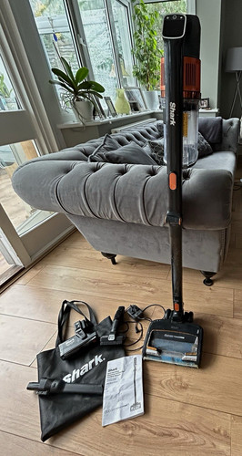 Shark cordless bagless - shark,