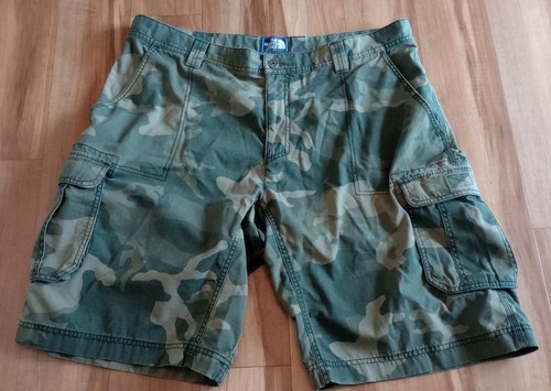 North face camo cargo shorts - camo,