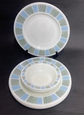 4 x Vintage JAJ Pyrex
