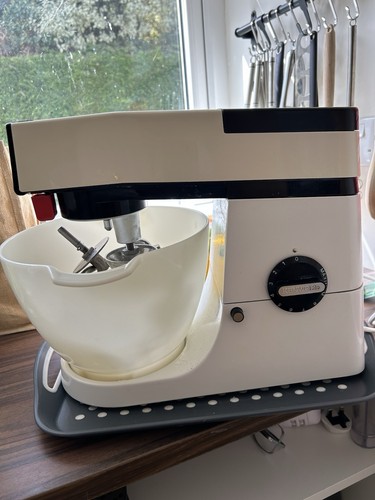 Kenwood chef with beater - k,