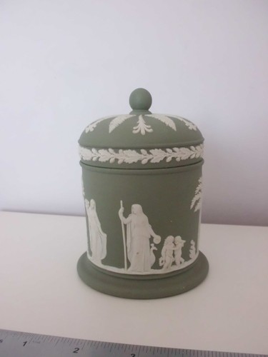 Wedgwood jasperware green with - green,