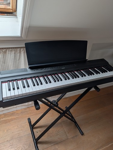 Yamaha 121 digital - digital, piano