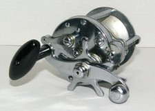 VINTAGE PFLUEGER ROCKET 1375