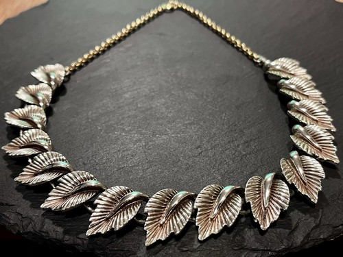 Jewelcraft silver leaf design - silver,