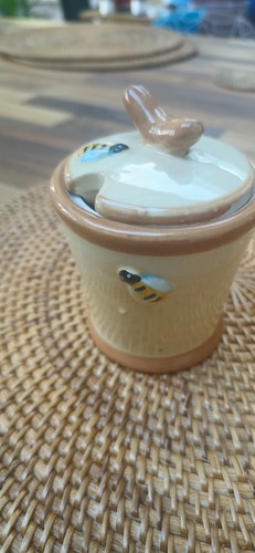 Beehive honey pot - beehive, ceramic