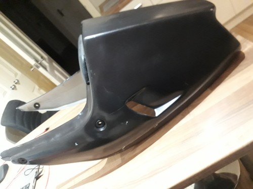 Yamaha yzf750 seat original - yamaha,