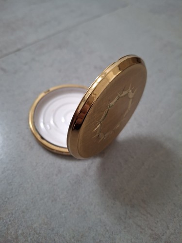 Vintage stratton powder - vintage,