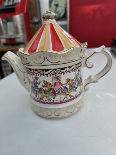 Sadler ceramic lidded teapot - ceramic,