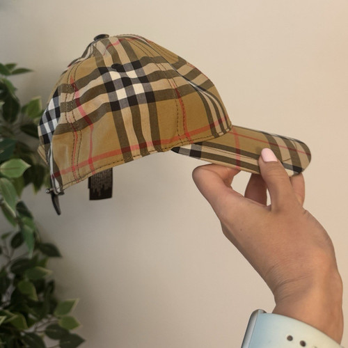 Burberry beige check baseball - burberry,