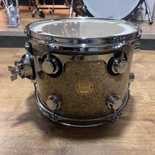 DW Collectors Gold Badge