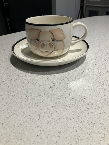 Arthur wood pig - , cup