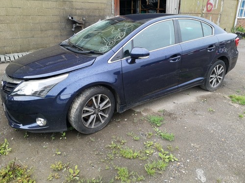 Toyota avensis diesel - diesel, 2014