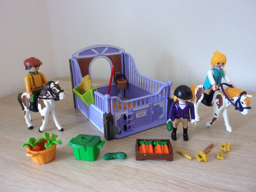 Playmobil coutry horse box - coutry,