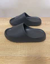 YEEZY SLIDES ONYX SIZES 4-13