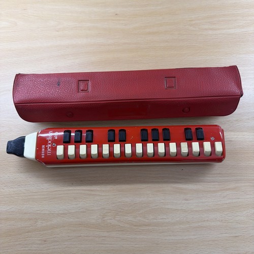 Vintage red hohner alto - hohner,