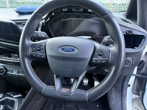 Ford fiesta heated steering - ford,