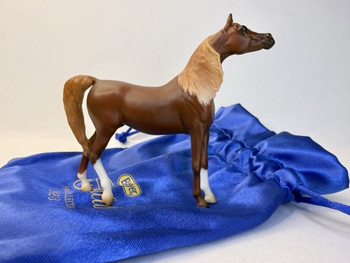 Breyer akilah premier club - akilah,