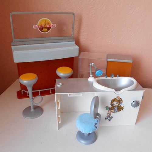 Bratz white sink bar chairs - bratz,