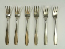 OLD HALL Cutlery - CAMPDEN Pattern - Set of 6 Pastry Forks - 6"