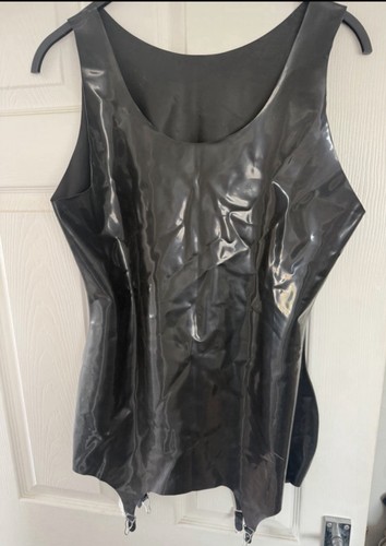 Honour latex basque with - latex,