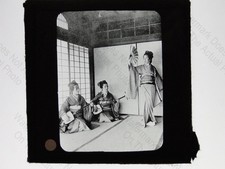 Japanese Women Geisha Kimono