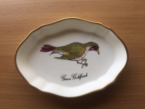 Wedgwood green goldfinch - ,