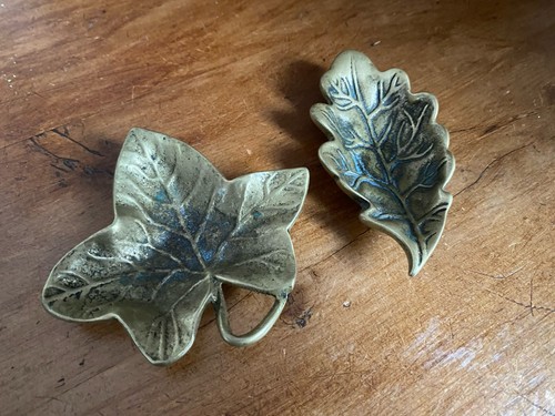 Antique brass set ivy - of, 2