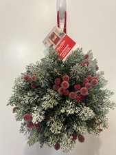 Martha Stewart Hanging Topiary Kissing Plant Ball Winter Fern PIP Berries 8"