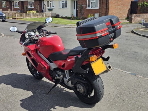 Givi e45 top box - top,