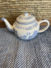 VINTAGE ENAMELWARE BLUE AND