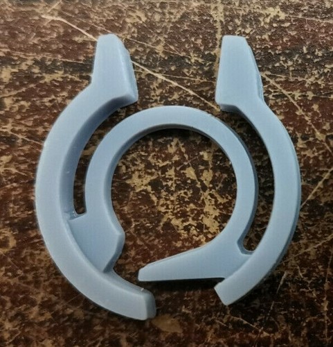 Pipe lock plastic clip - pipe,