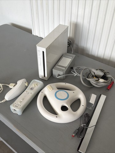 Working nintendo wii - full, set