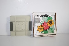 Microfleur Microwave Regular Flower Press Kit 5.5" with Box