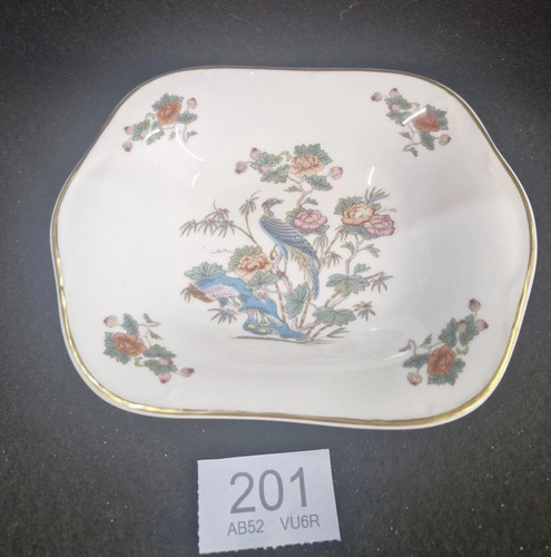 Wedgwood kutani crane - wedgwood,