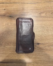 Vaja iPhone 13 Pro Max Wallet