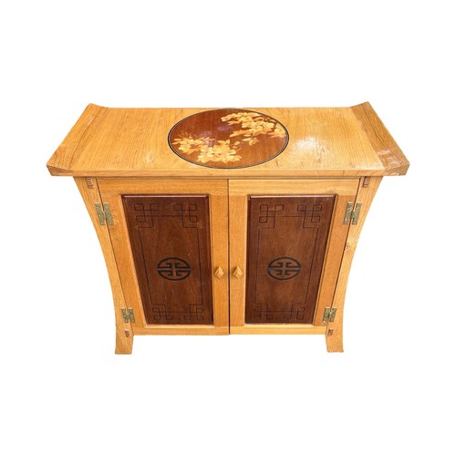 Oriental altar cabinet - altar,