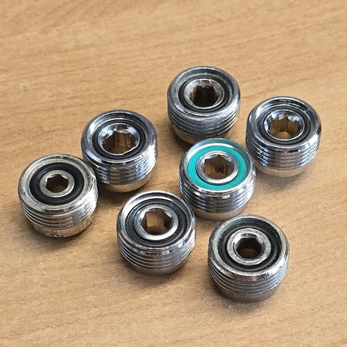 Din yoke insert adapter - to,