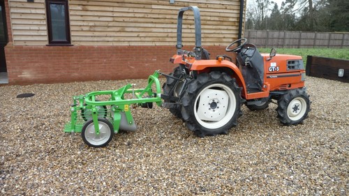 Potato harvester lifter - /,
