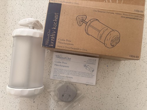 The pampered chef 1526 - the,