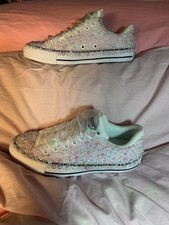 Hello Kitty Converse Women’s